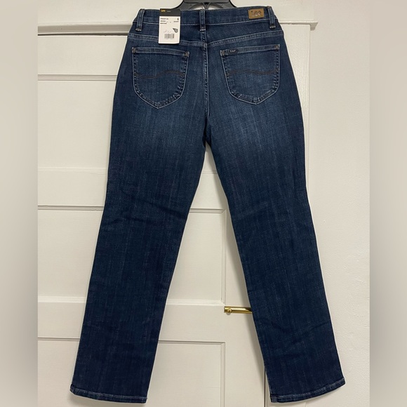 NWT Women’s Size 6 (28” X 28”) Lee Relaxed Fit Straight Leg Mid Rise Jeans Blue - Picture 5 of 13